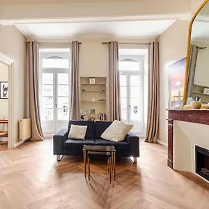 Magnifique Renove Appartement Bagnères-de-Bigorre